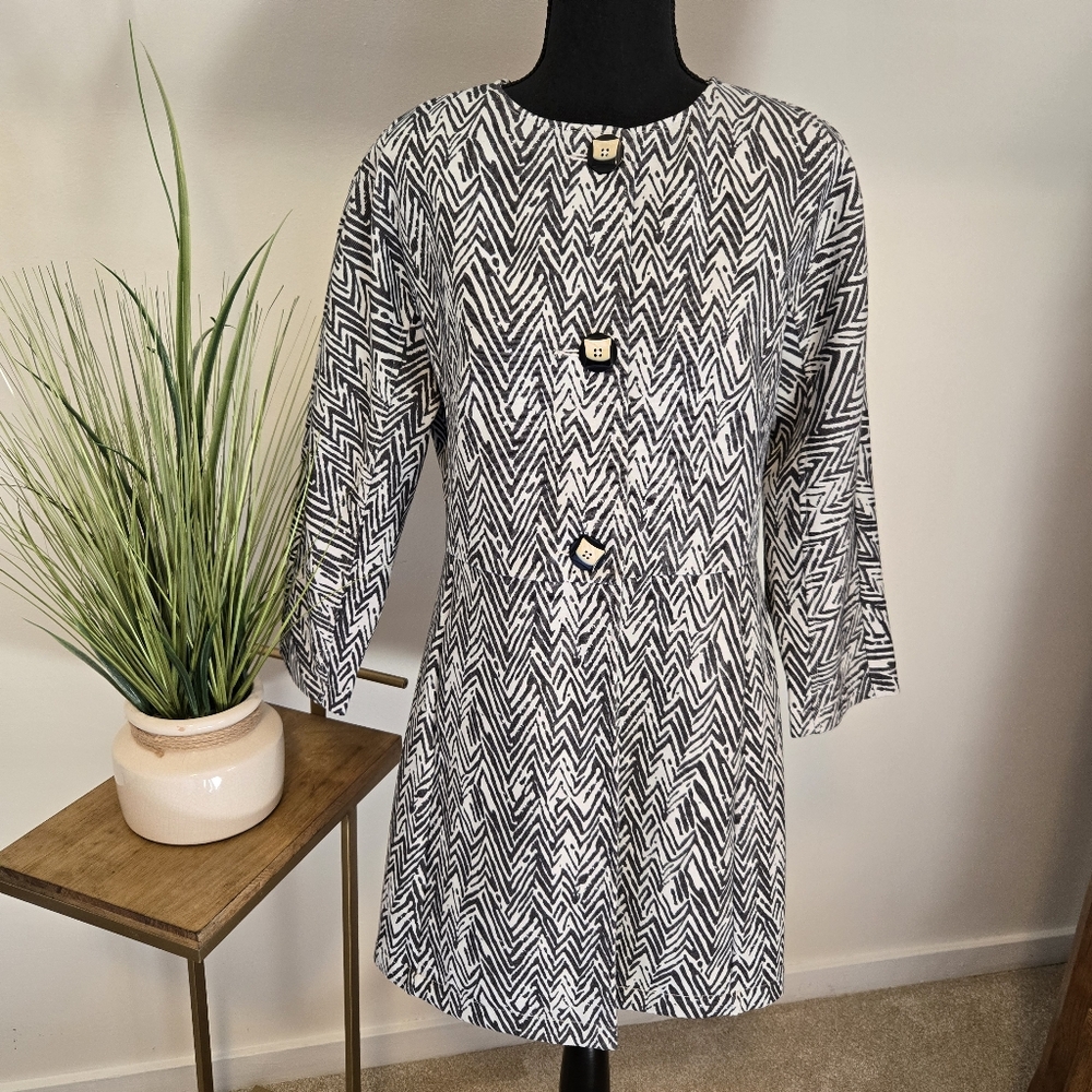 Cabi Zig Zag Gray And White 3/4 Sleeve Ponte Knit Jacket Size M